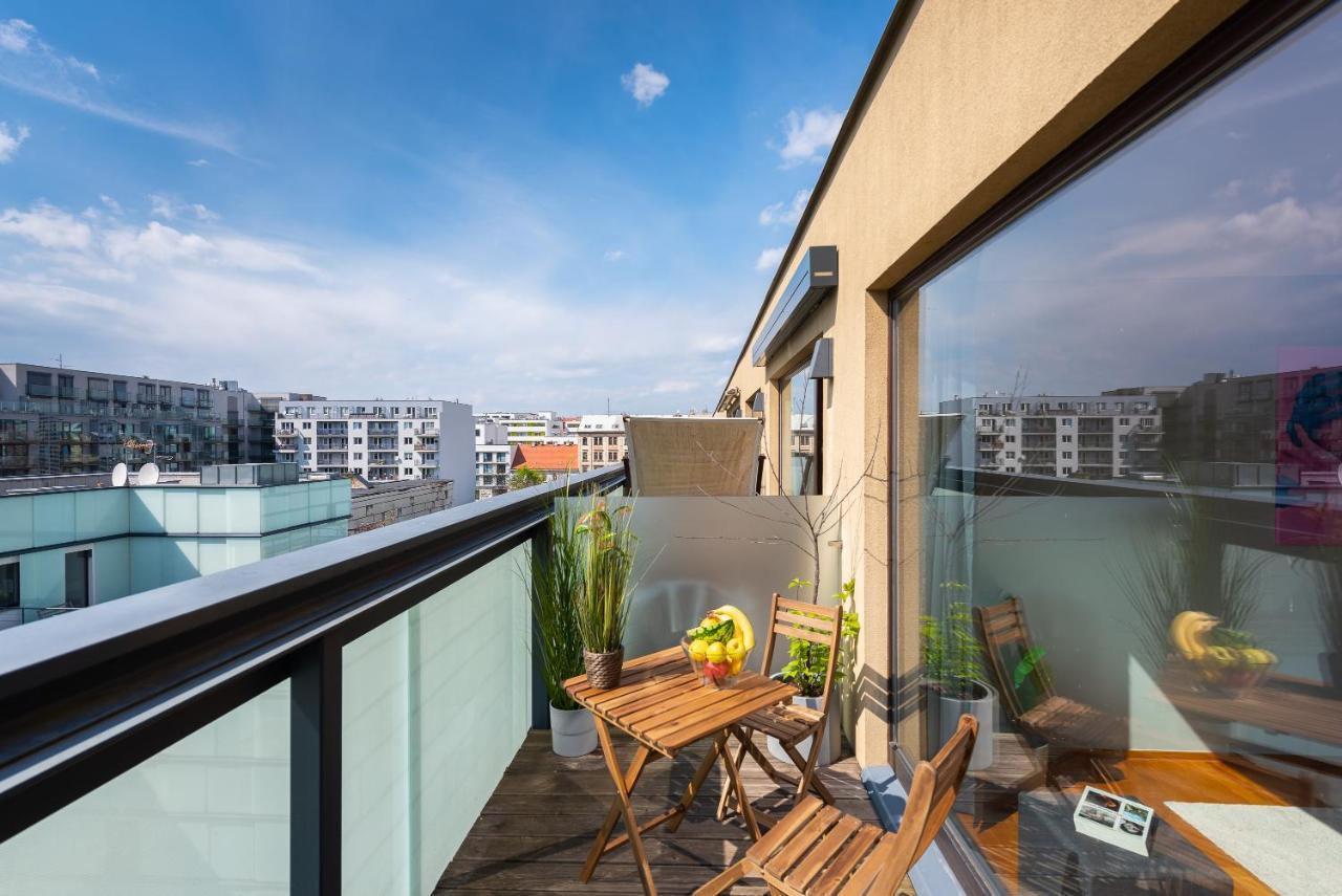 Apartment With 4 Bedrooms Praga Zewnętrze zdjęcie
