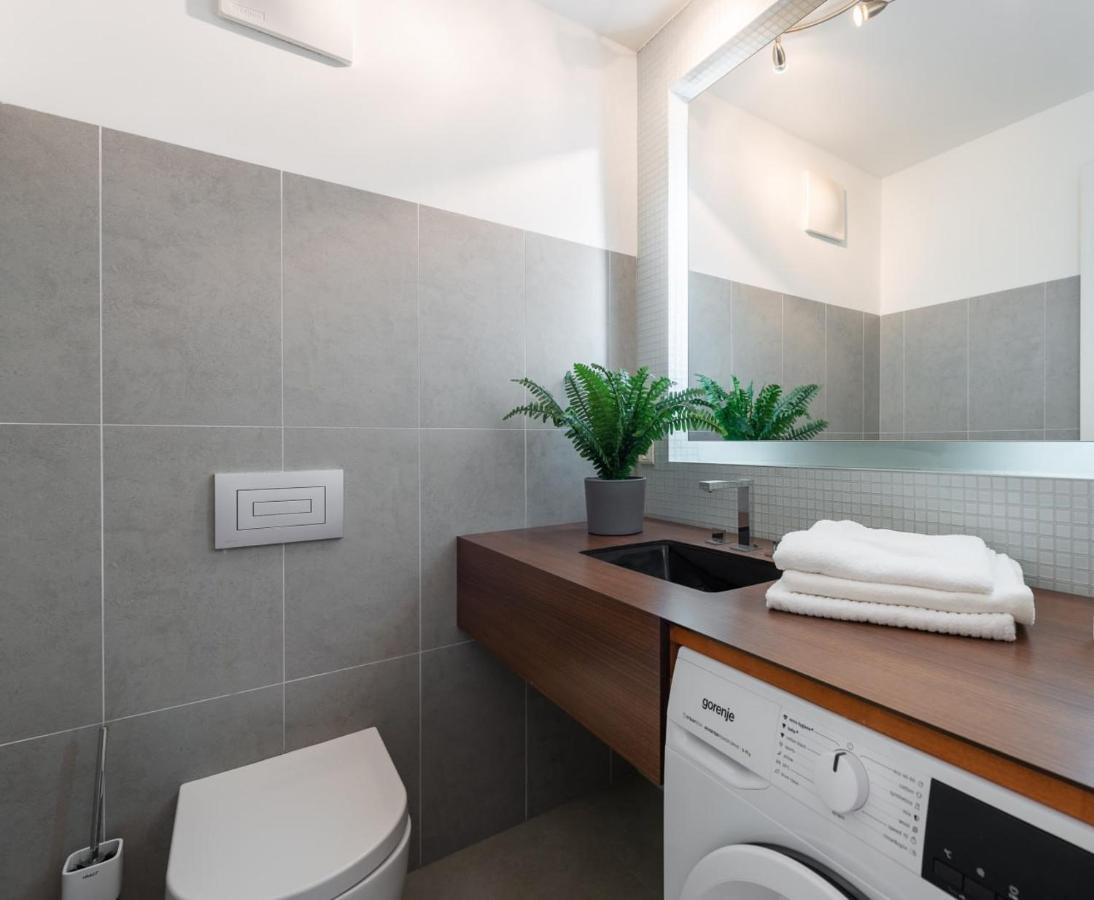 Apartment With 4 Bedrooms Praga Zewnętrze zdjęcie